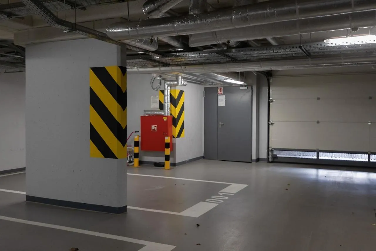 Warsaw Ulrychow Apartment With Parking By Renters