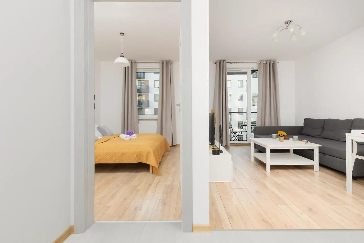 Warsaw Ulrychow Apartment With Parking By Renters